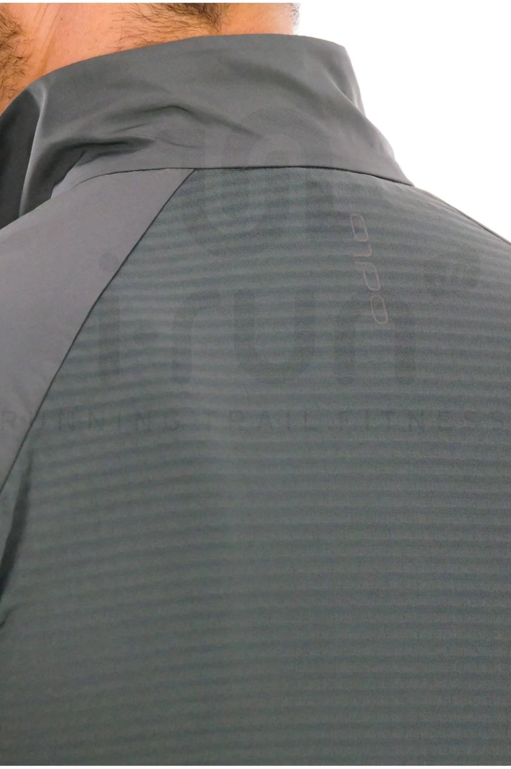 Essential Insulator Hybrid