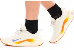 Infinity RN 4 W femme