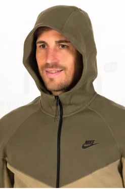 Tech Fleece Windrunner M