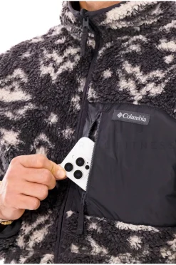 Winter Pass Reversible Fleece